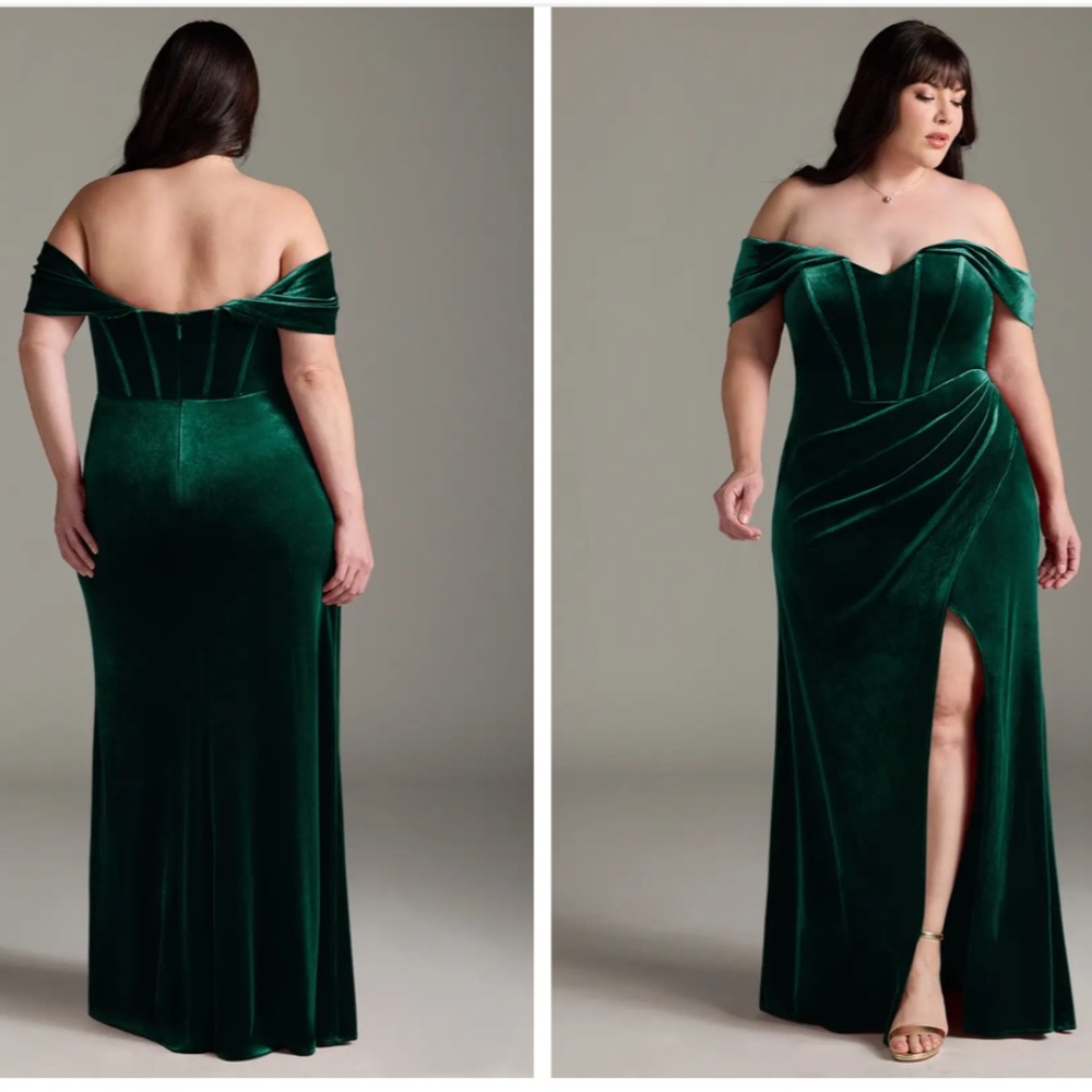 NWT Azazie Jas - Emerald Green Off-The-Shoulder Corset Velvet Dress Elphaba